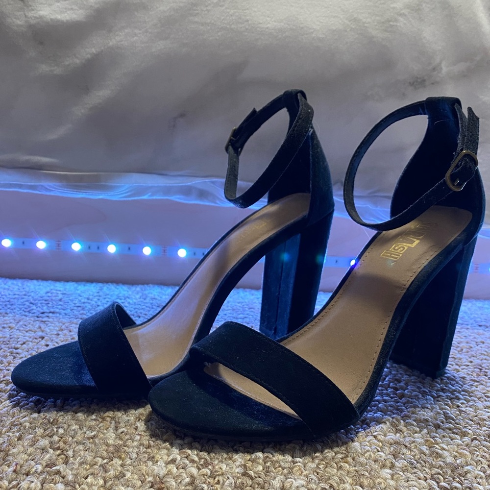 Black chunky heel
